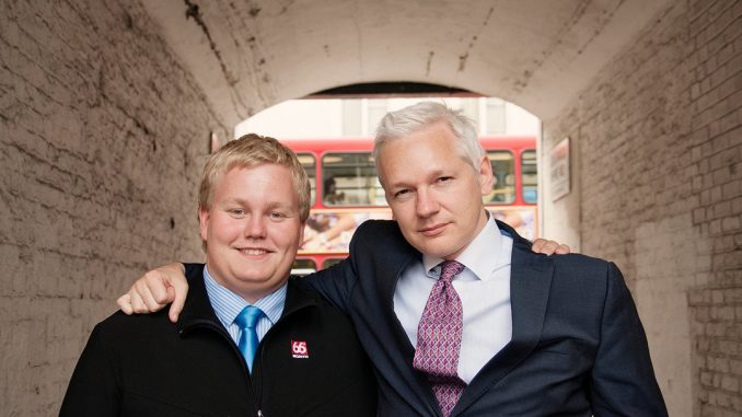 Assange and Sigi
